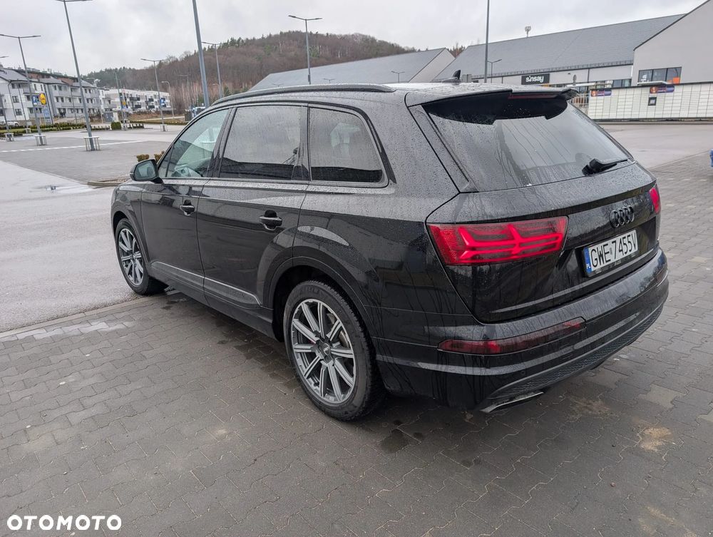 Audi Q7 3.0 TFSI Quattro Tiptronic - 4