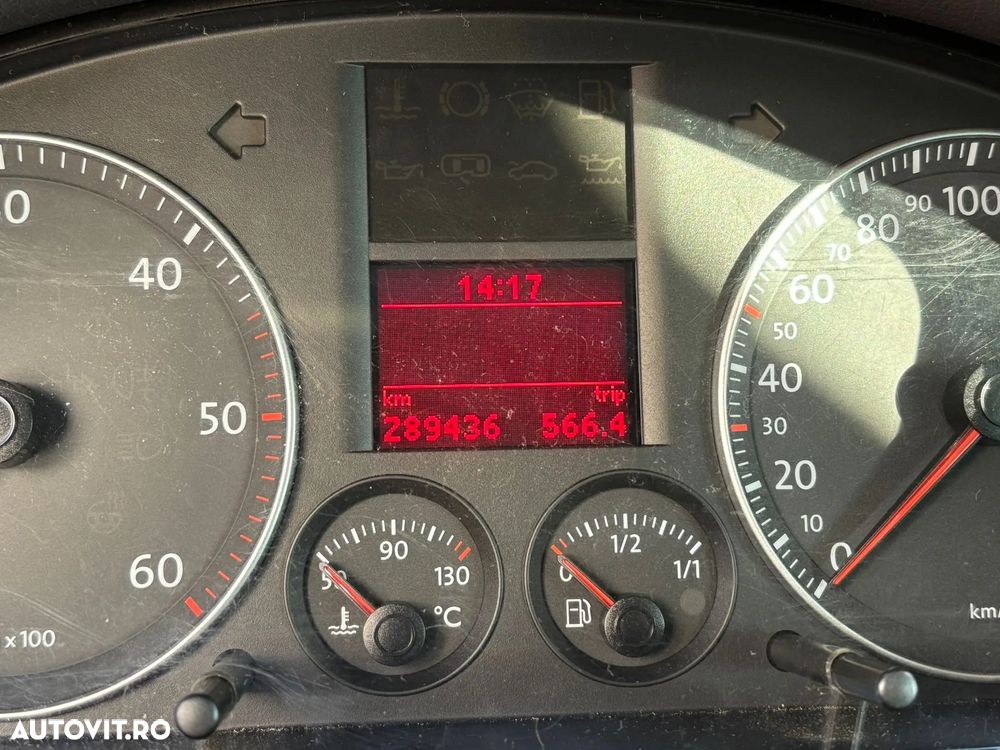 Volkswagen Touran 1.9TDI Trendline - 12