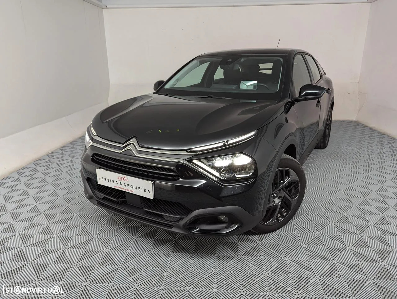Citroën C4 1.2 PureTech Plus - 4