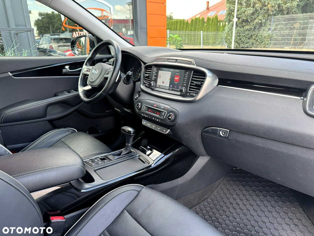 Kia Sorento 2.0 CRDI GT Line - 28
