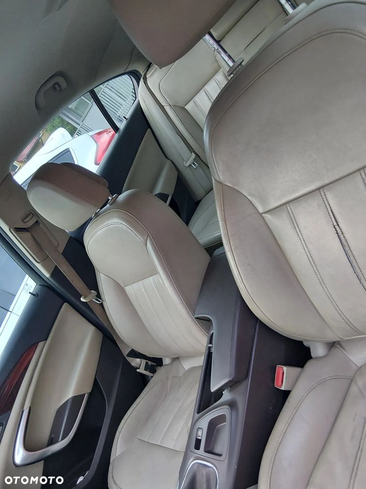 Opel Insignia 2.0 CDTI Cosmo S&S - 10