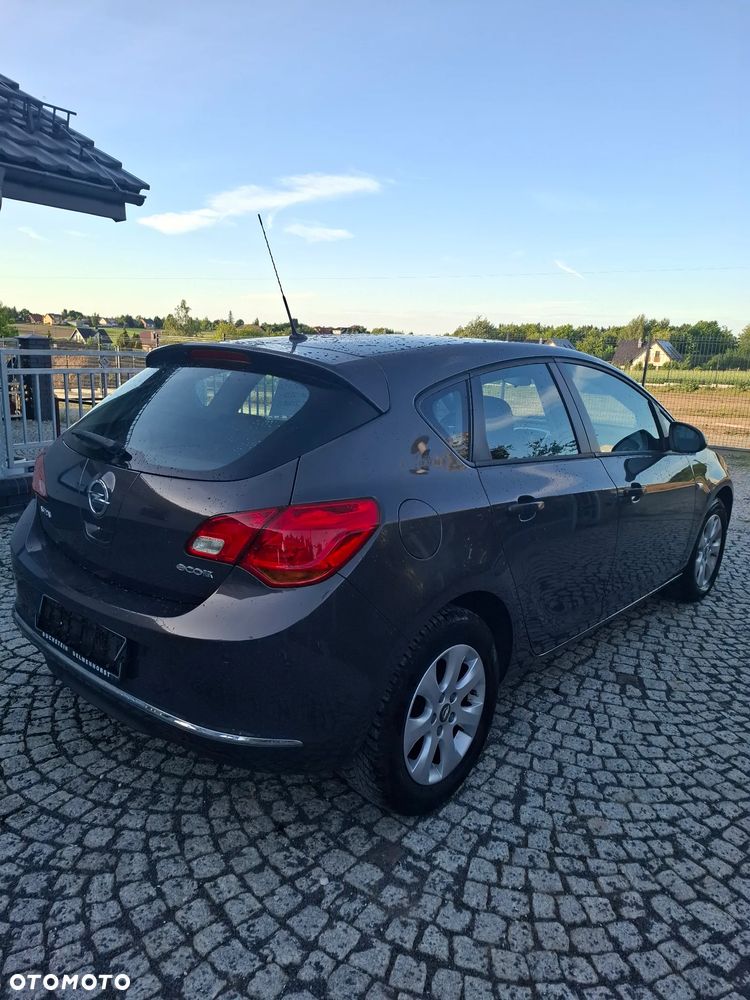 Opel Astra - 5