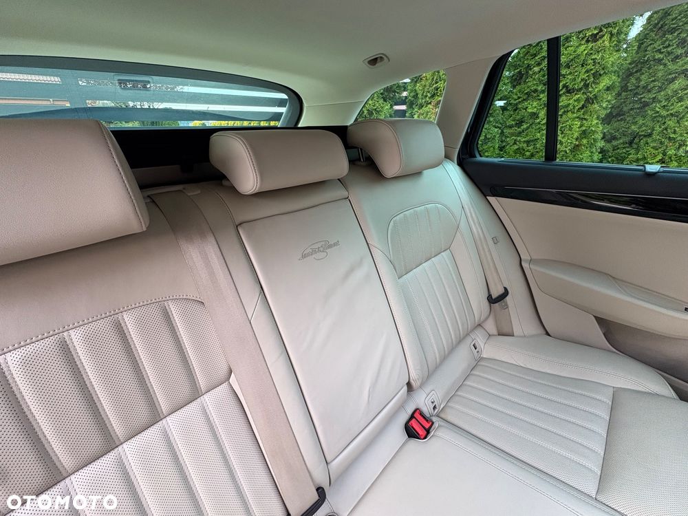 Skoda Superb 2.0 TDI 4x4 DSG L&K - 23