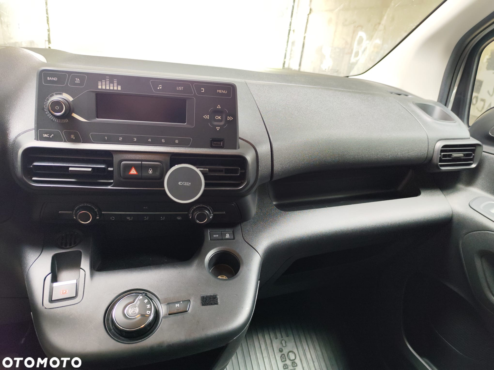 Toyota Proace City 1.5 D-4D Long 2,4t Active (bryg.) - 19