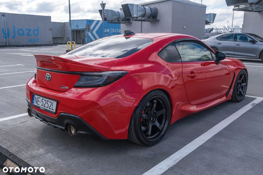 Toyota GR86 2.4 Executive - 32