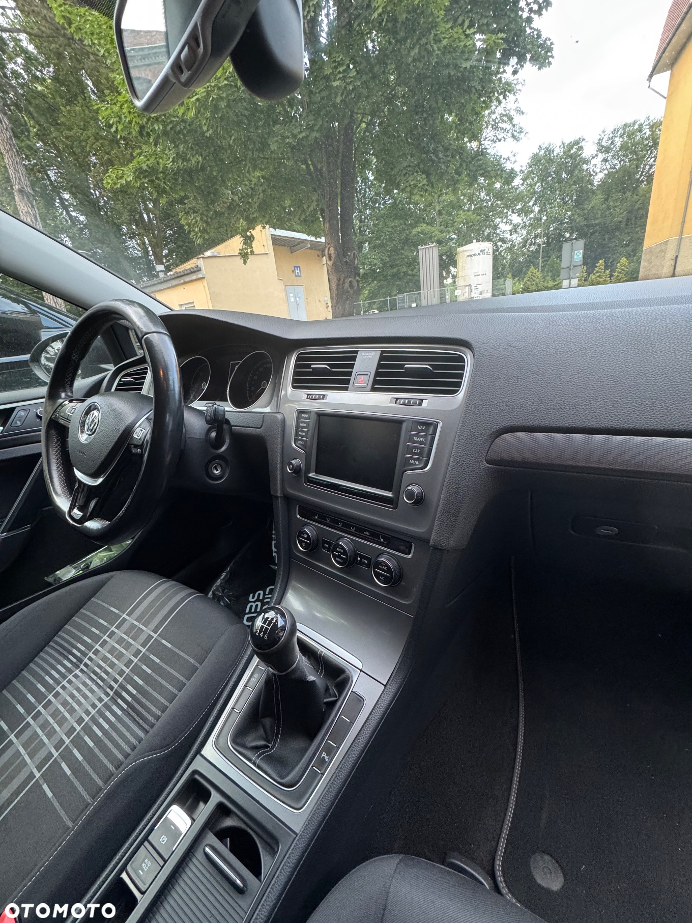 Volkswagen Golf - 5
