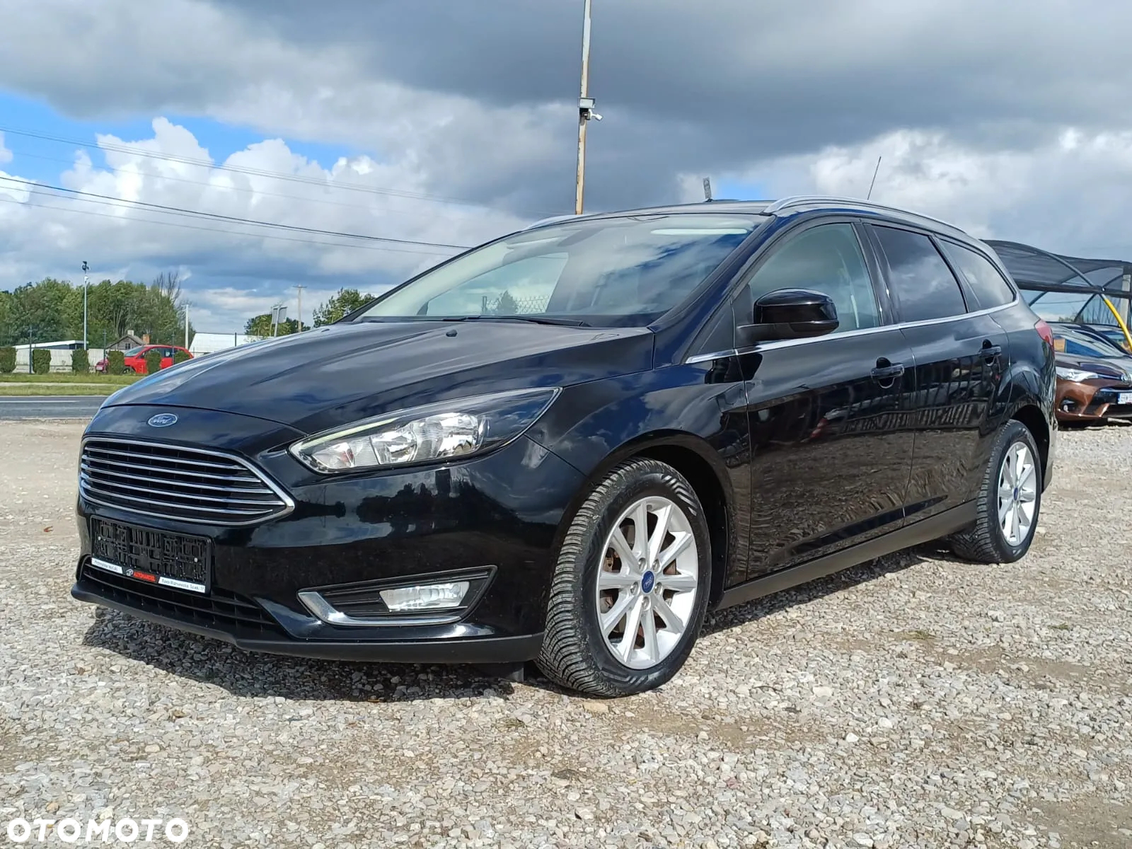 Ford Focus 1.5 EcoBlue Start-Stopp-System TITANIUM - 10