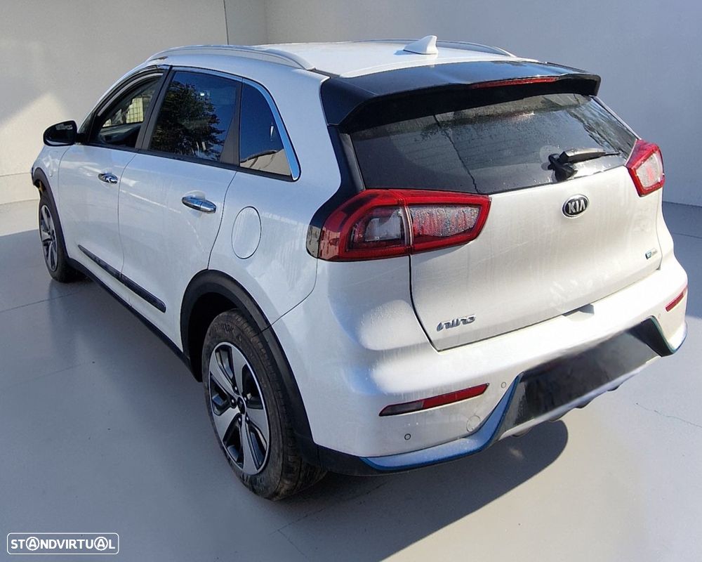 Kia Niro Plug-in Hybrid 1.6 GDI PARA PEÇAS - 3