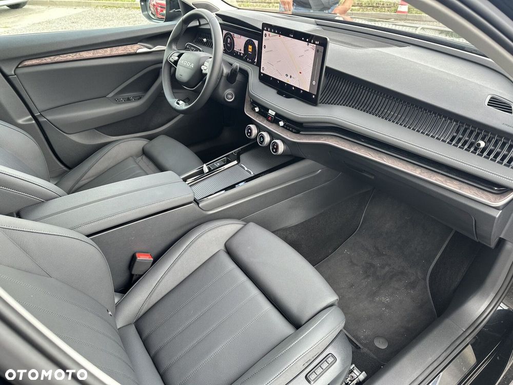 Skoda Superb 2.0 TDI SCR 4x4 L&K DSG - 16