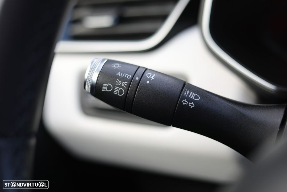 Renault Clio 1.0 TCe Limited Bi-Fuel - 19