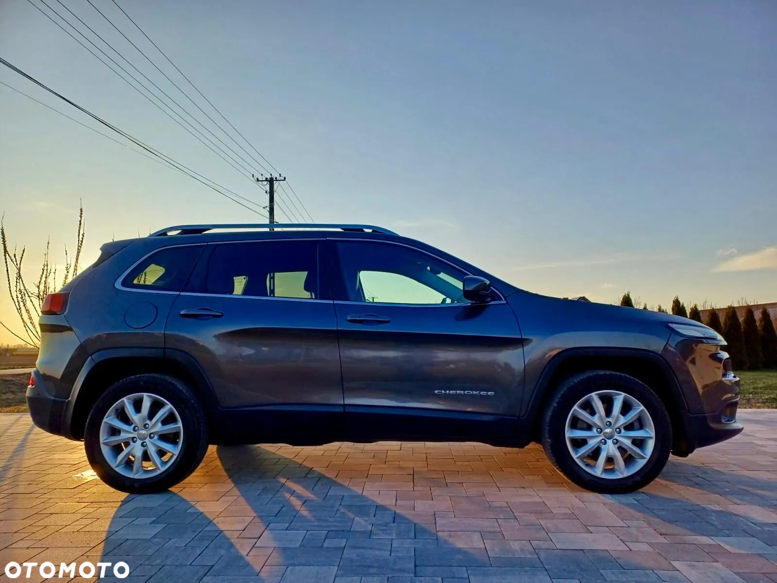Jeep Cherokee 3.2 V6 Active Drive I Limited - 8