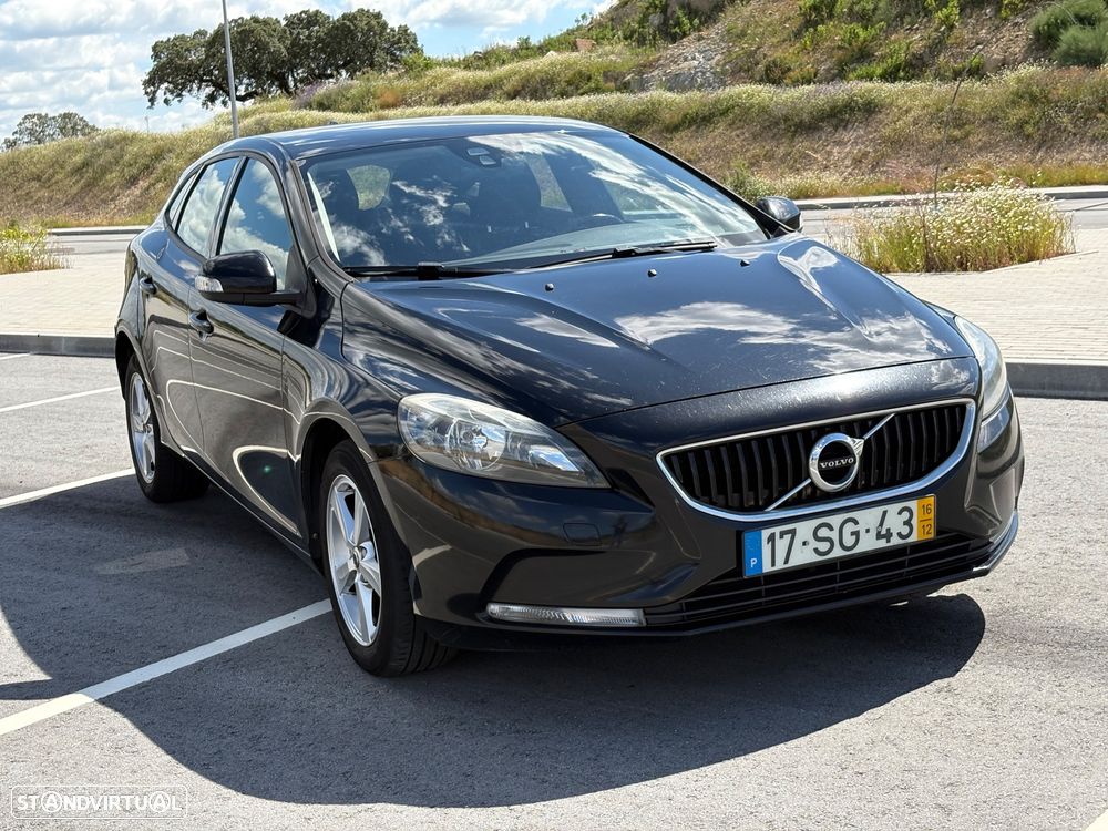 Volvo V40 2.0 D2 Momentum - 2