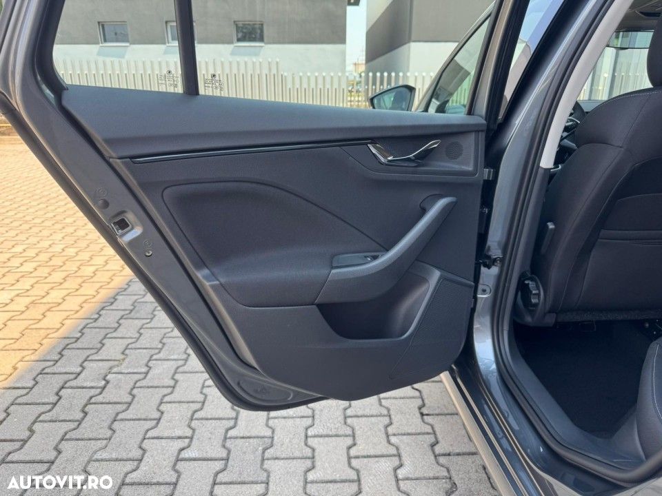 Skoda Kamiq 1.5 TSI DSG Selection - 27