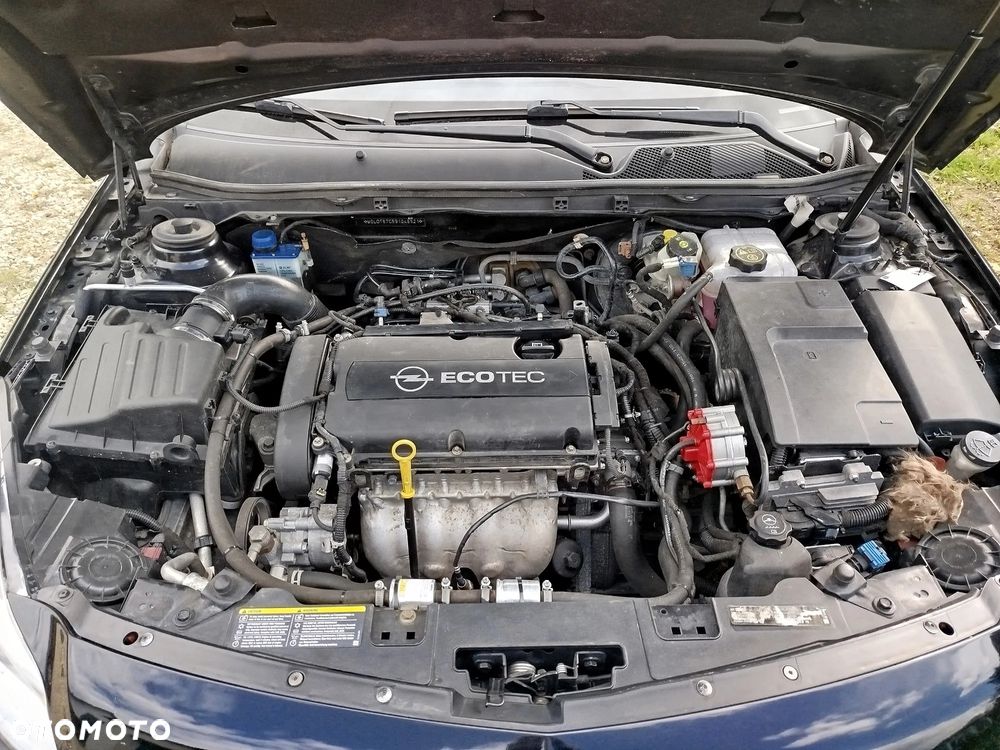Opel Insignia 1.8 Cosmo - 24