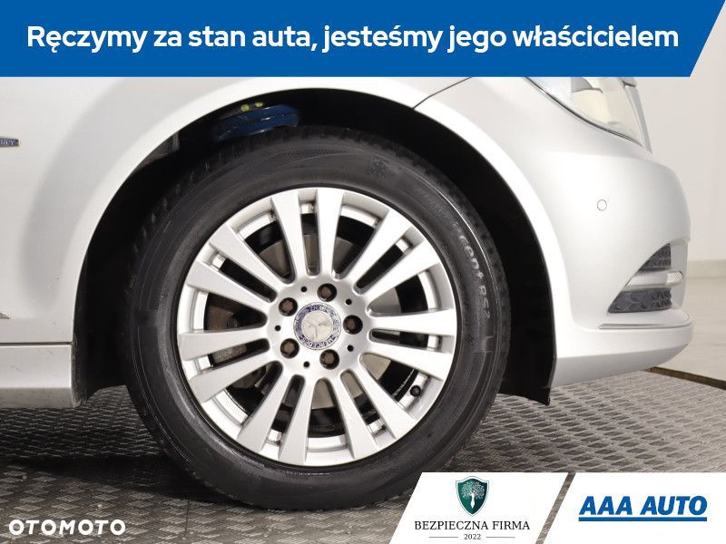 Mercedes-Benz Klasa C - 16