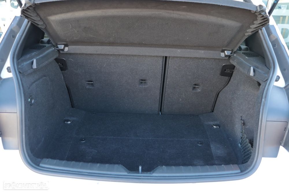 BMW 118 d Pack M - 31