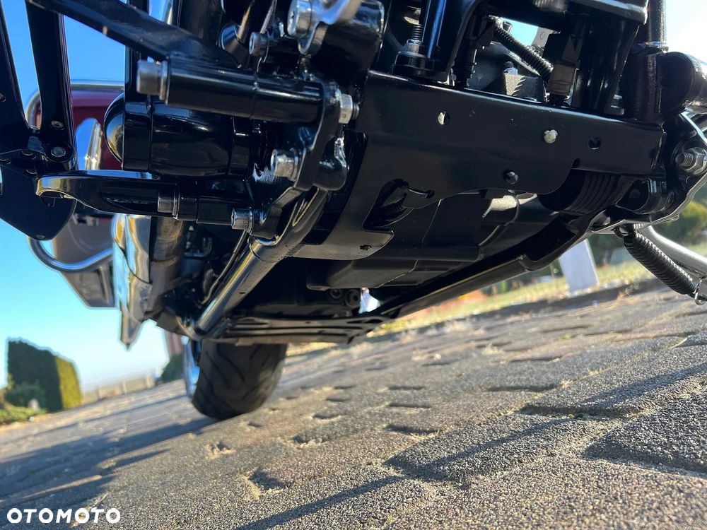 Harley-Davidson Touring Road King - 20