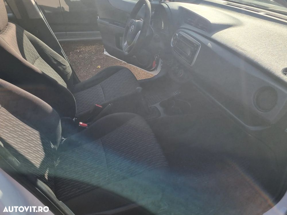 Toyota Yaris 1.0 VVT-i Comfort - 14
