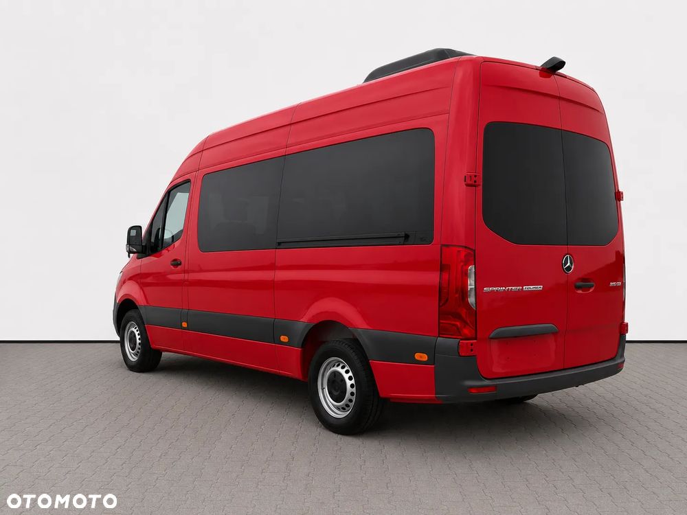 Mercedes-Benz Sprinter Standard PRO 907.233 - 4