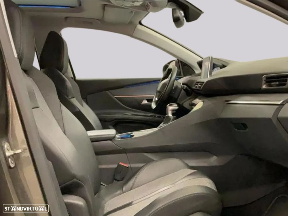 Peugeot 5008 1.2 PureTech Allure Pack - 11
