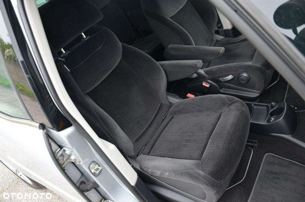 Citroën C4 Picasso - 27