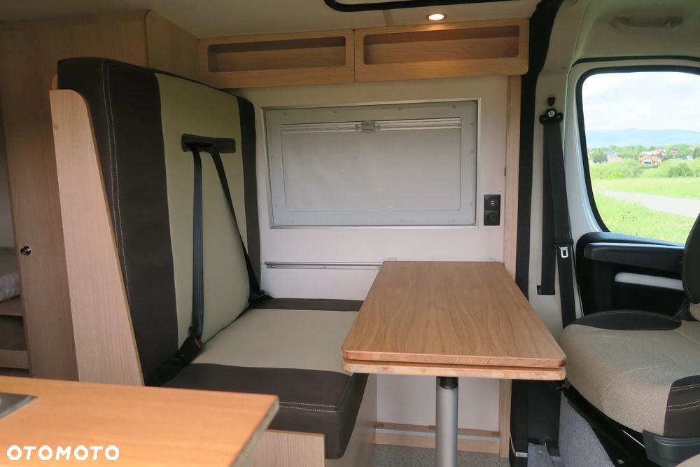 Peugeot Boxer Kombi 330 BlueHDi L1H1 - 13