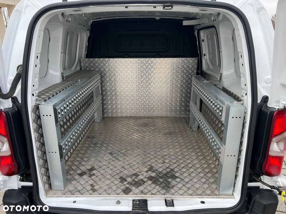 Citroën BERLINGO - 8