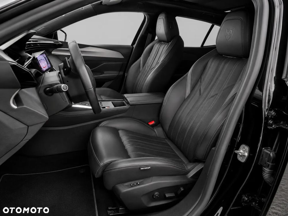 Peugeot 408 225 e-DSC7 GT - 8
