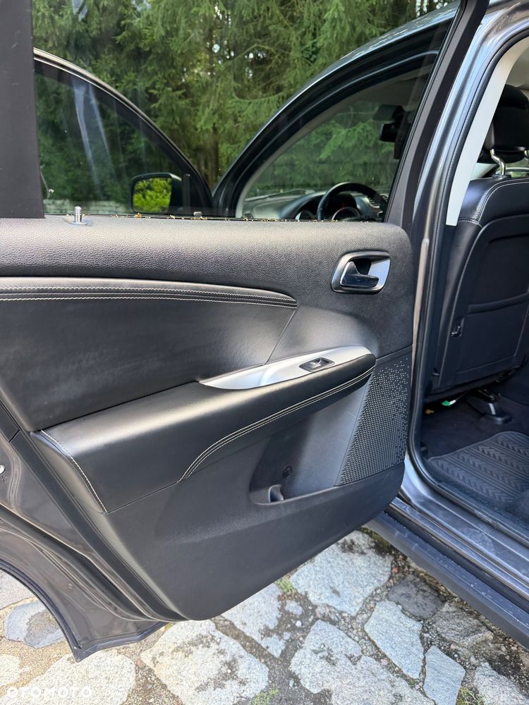 Fiat Freemont 2.0 Multijet 16V DPF Automatik Allrad Cross - 19