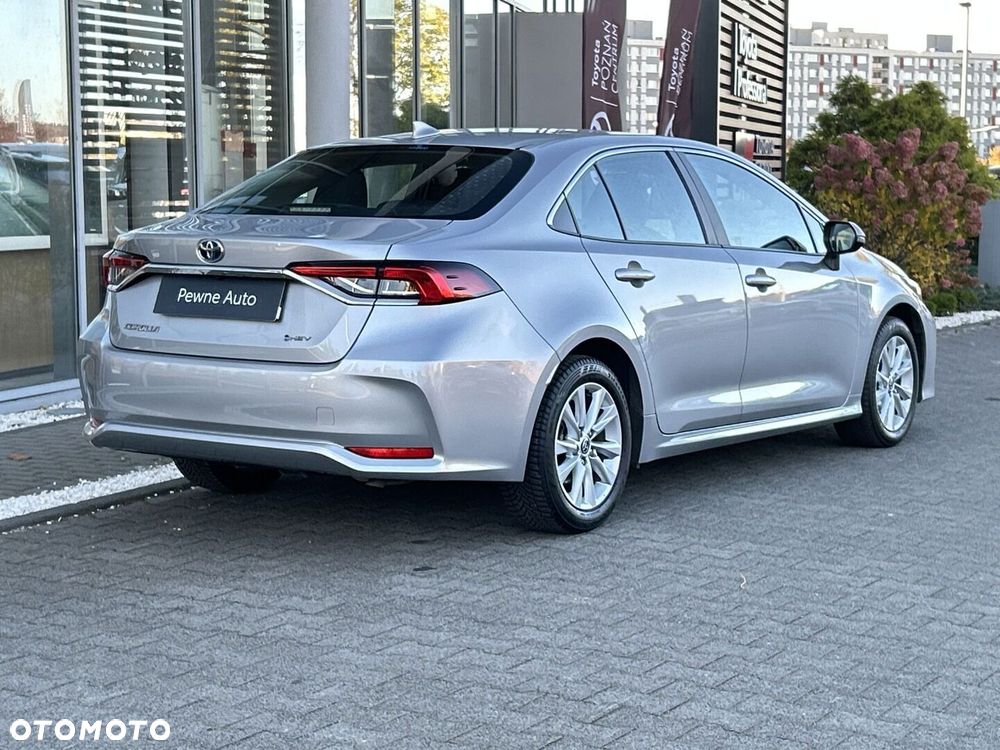 Toyota Corolla 1.8 Hybrid Comfort - 5