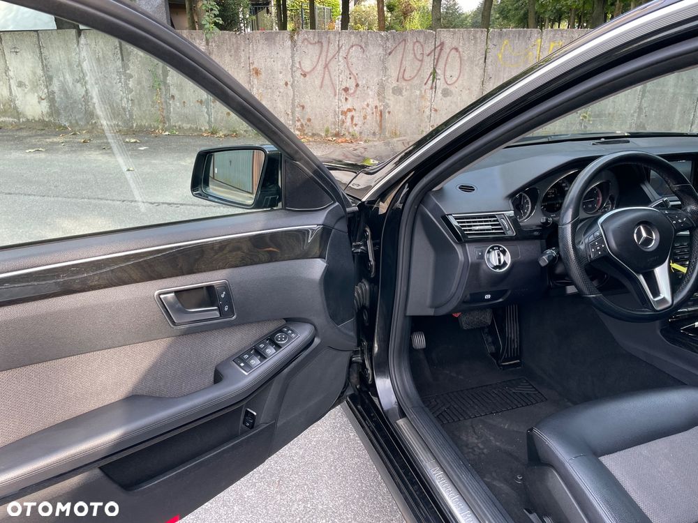 Mercedes-Benz Klasa E 220 BlueTEC 7G-TRONIC Avantgarde - 17