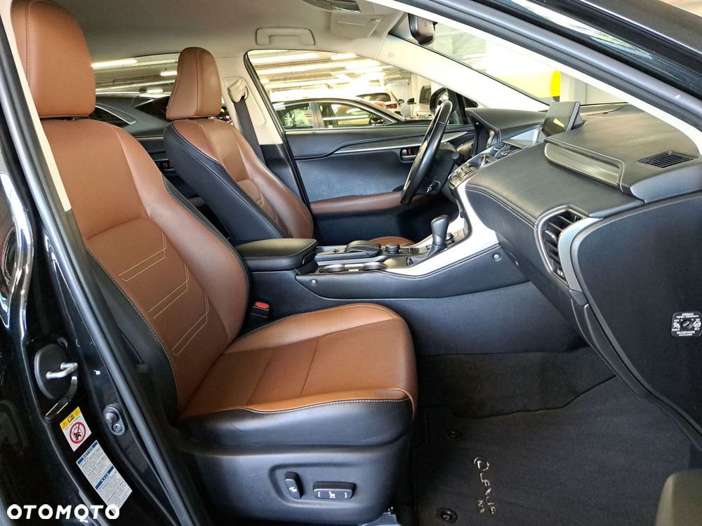 Lexus NX 300h Comfort AWD - 16