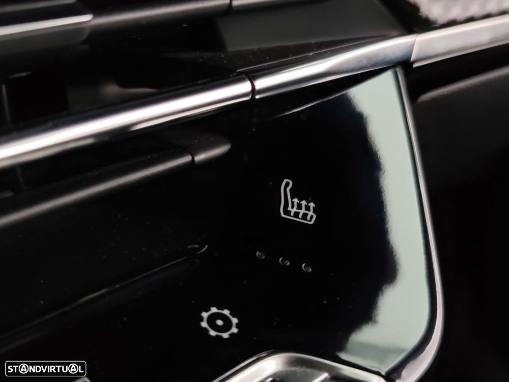 Peugeot 2008 1.5 BlueHDi GT - 28