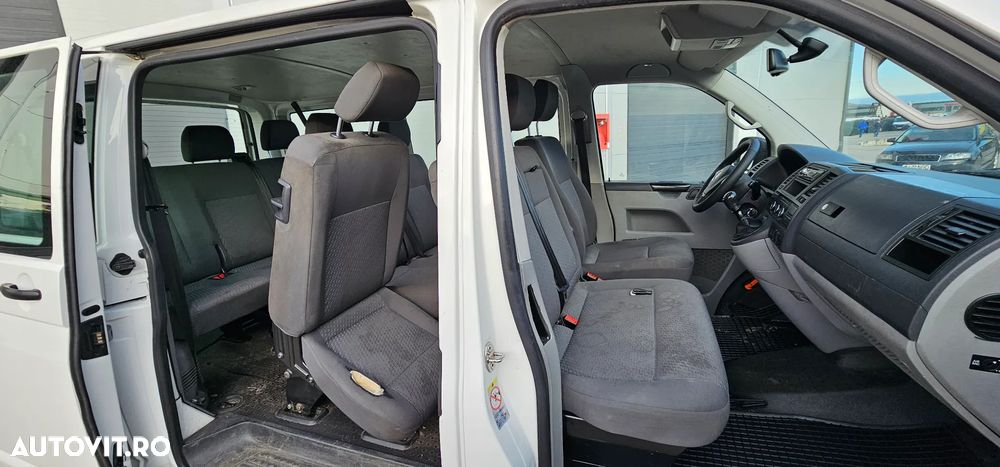 Volkswagen Transporter - 11
