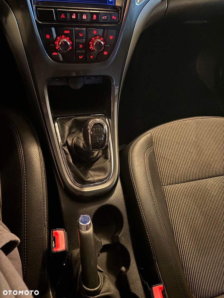 Opel Astra 1.7 CDTI DPF Sports Tourer - 8