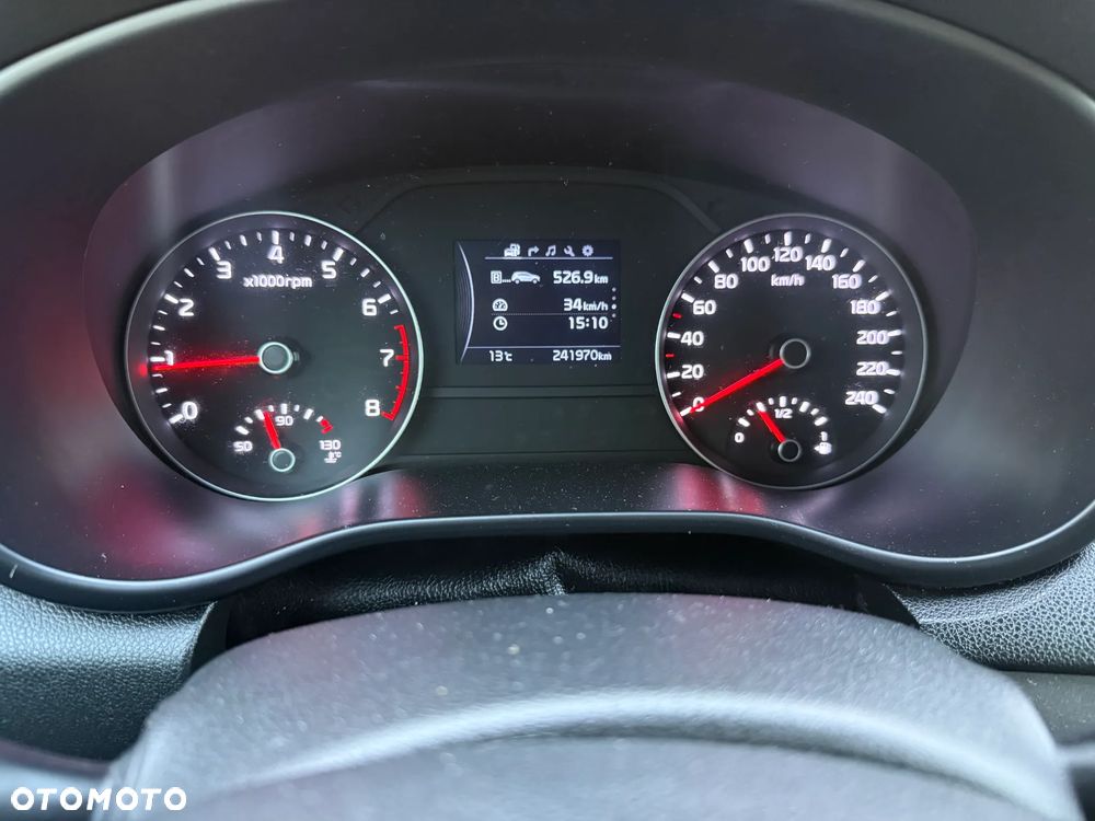 Kia Sportage - 11