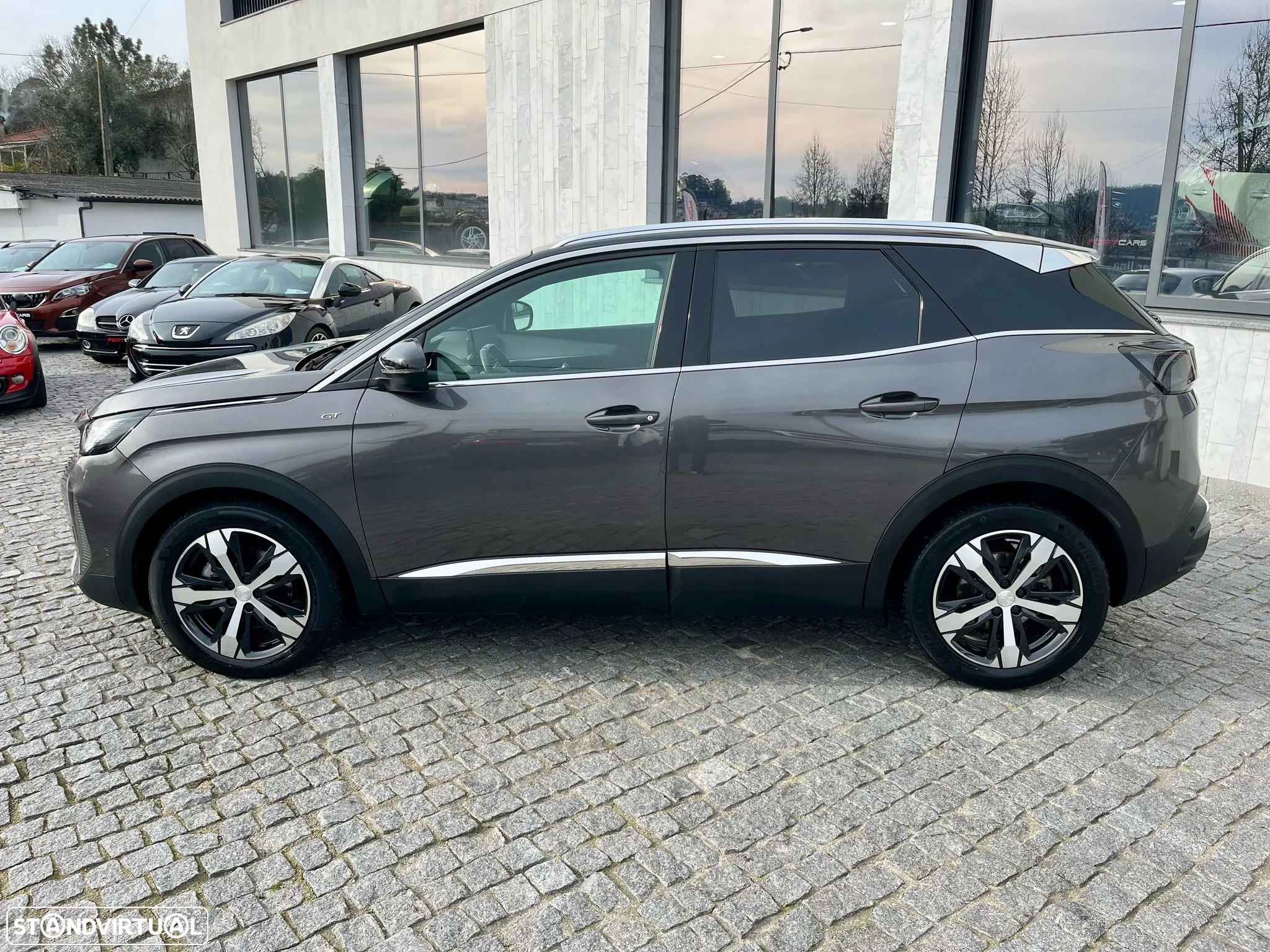 Peugeot 3008 1.2 PureTech GT EAT8 - 7
