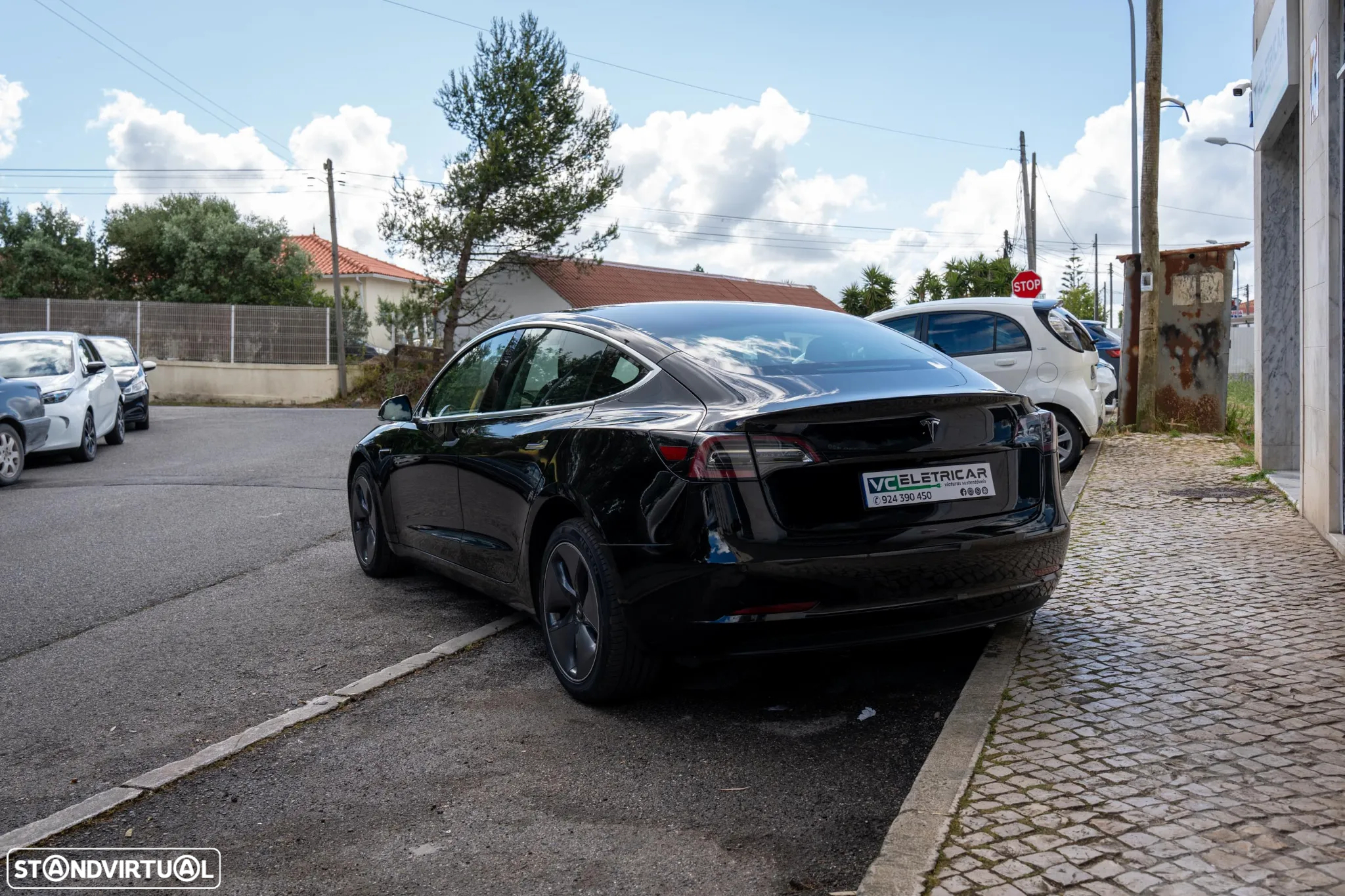 Tesla Model 3 Standard Range Plus RWD - 4