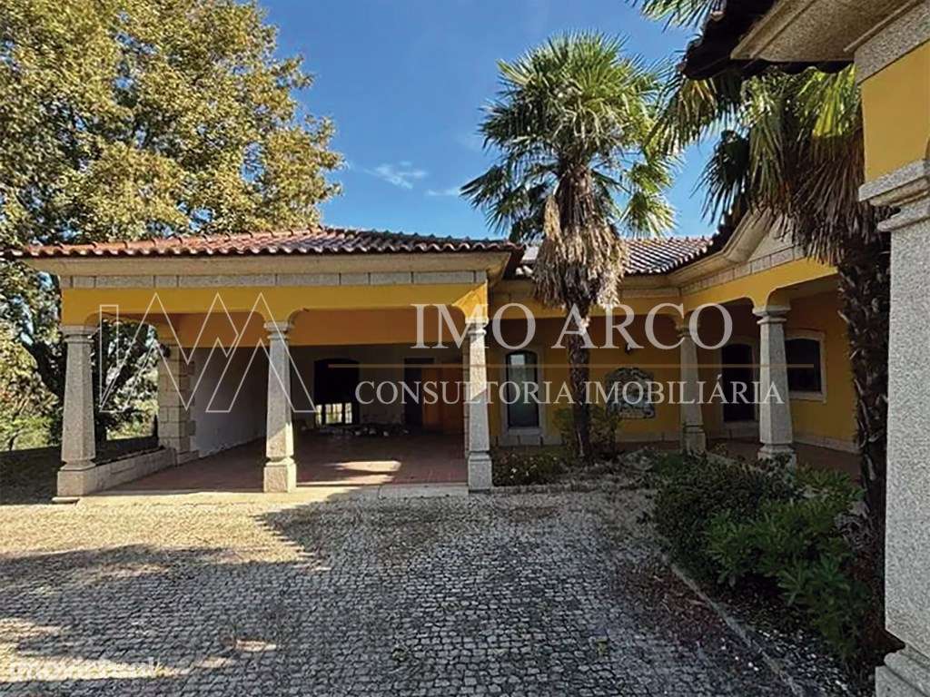 Quinta, com Moradia, Piscina e Adega - Grande imagem: 2/40