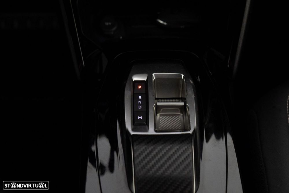 Peugeot 2008 1.2 Hybrid Allure e-DCS6 - 27