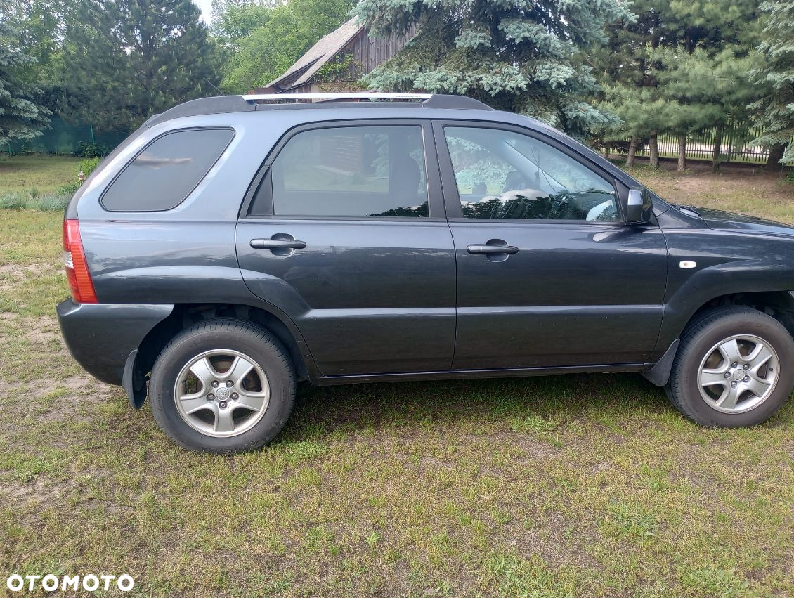 Kia Sportage 2.0 2WD LX - 4