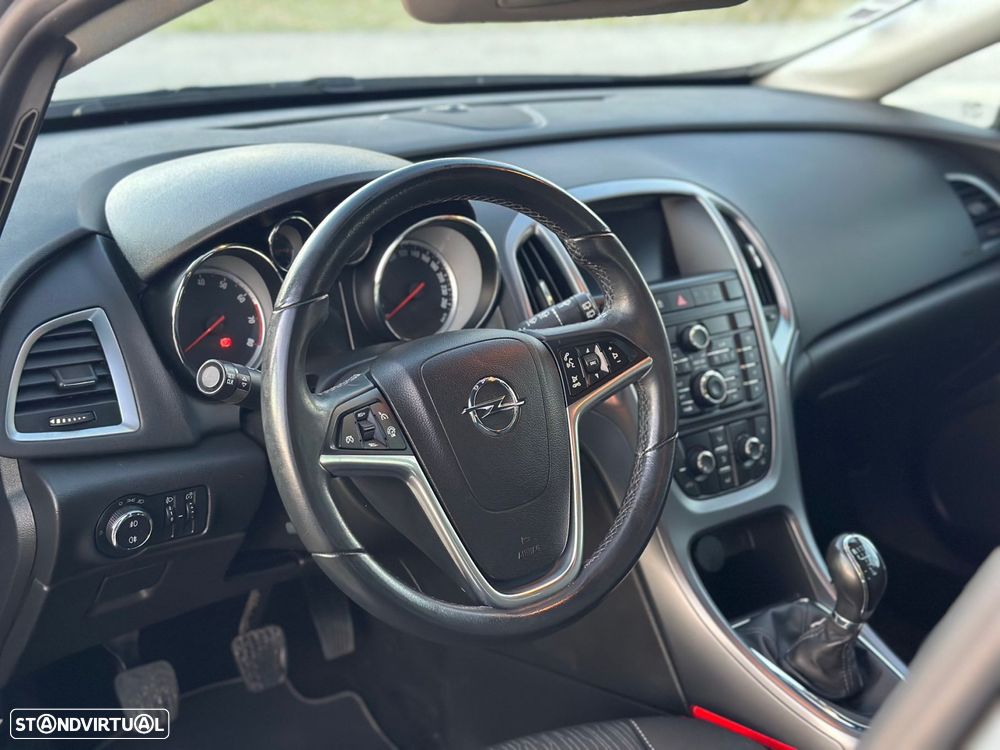 Opel Astra 1.4 T Selection GPL - 19