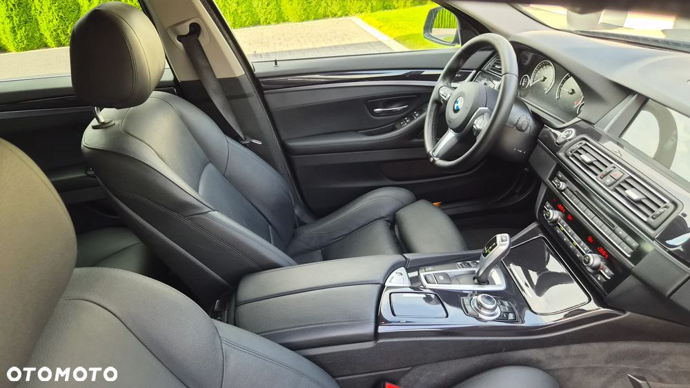 BMW Seria 5 520d - 11