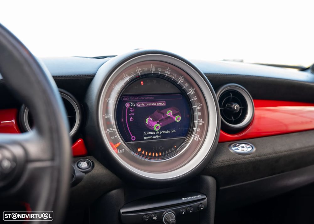 MINI Cabrio John Cooper Works 157g - 40