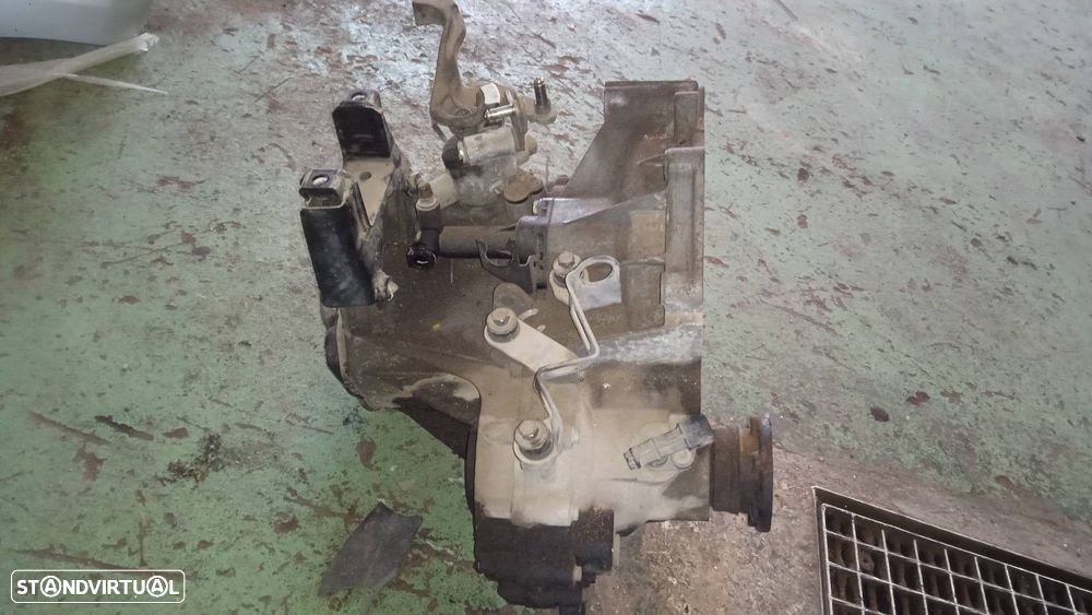 CAIXA VELOCIDADES VOLKSWAGEN POLO 2006 -GRZ 19075480218 - 2