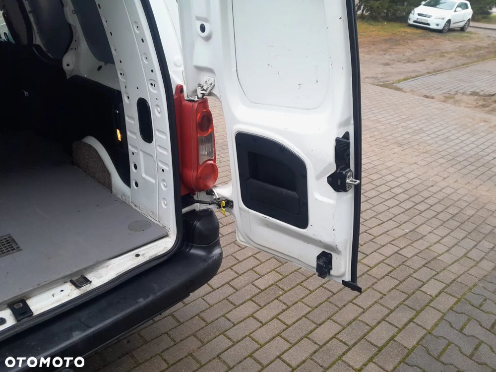 Peugeot Partner - 16