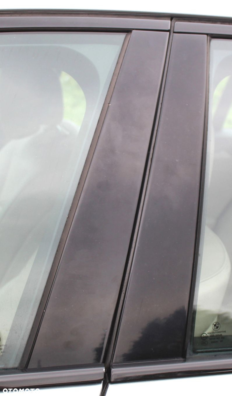 LISTWY SHADOW LINE BMW F11 KOMPLET - 14