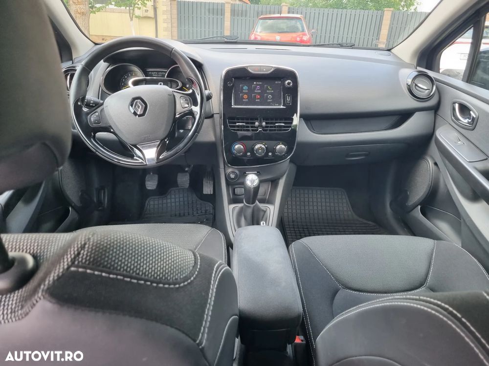 Renault Clio ENERGY TCe 90 Start & Stop Experience - 10