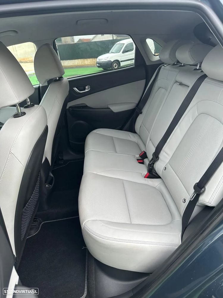 Hyundai Kauai EV 64 kWh Vanguard+TMS - 11