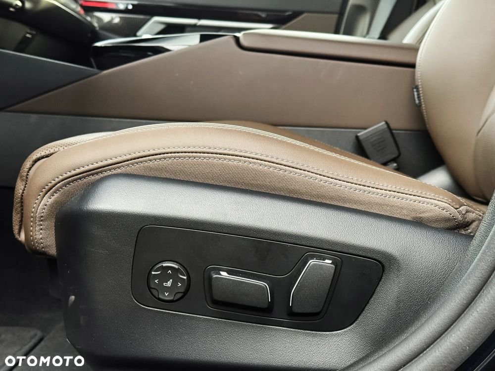 BMW Seria 5 520d - 29